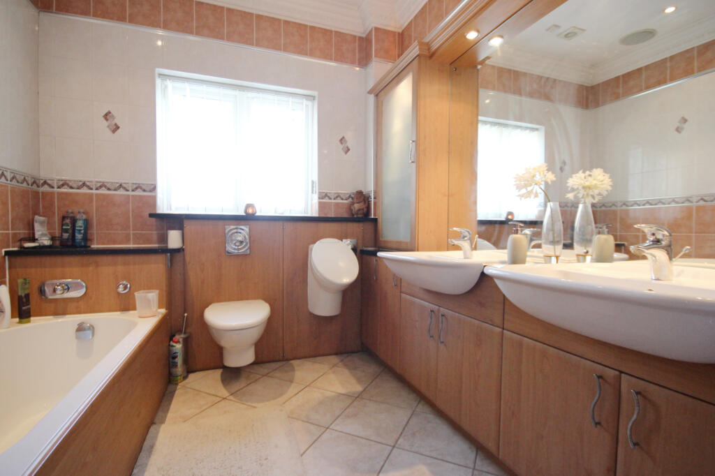 Additional property image - Martins Fields,  Little Leigh , CW8
