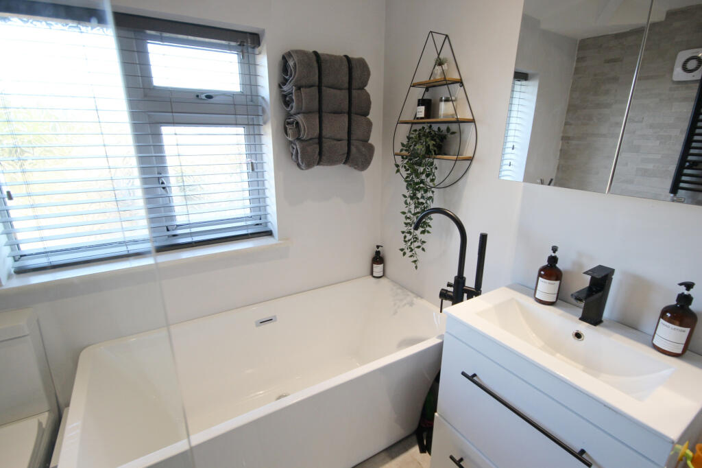 Additional property image - Keepers Lane,  Weaverham, CW8