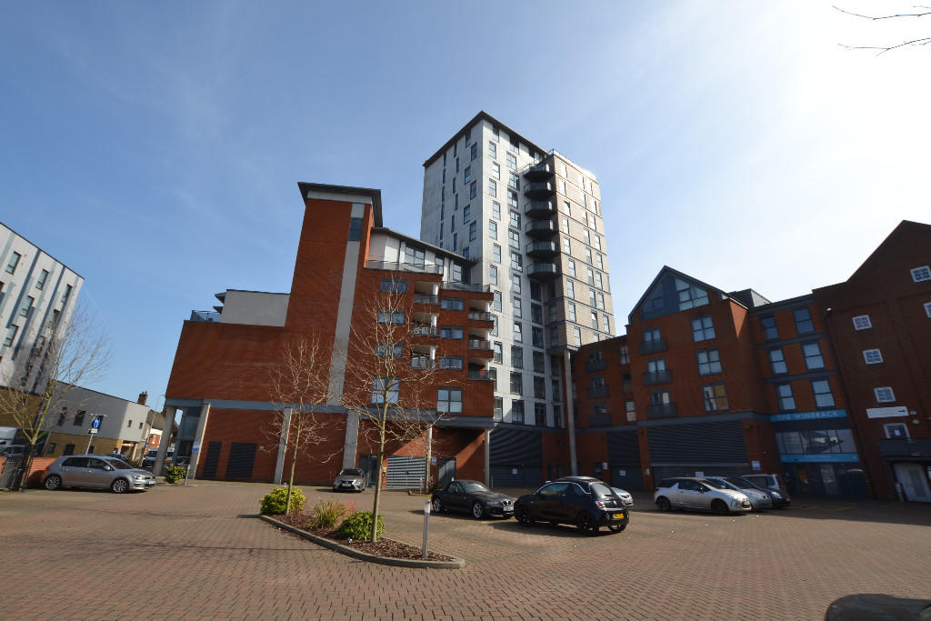 2 bedroom apartment for rent in 44 The Cambria, Regatta Quay, Key Street, Ipswich, Suffolk, IP4