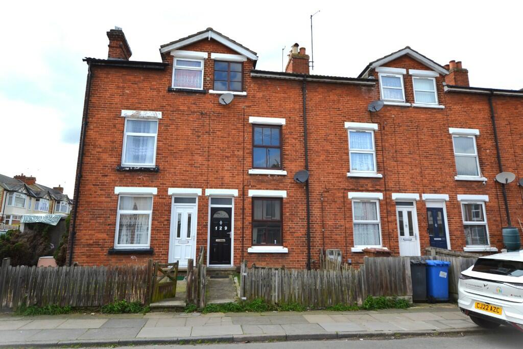 3 bedroom terraced house for rent in Wallace Road, Ipswich, Suffolk, IP1