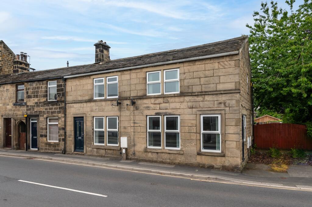 2 bedroom end of terrace house for rent in Gay Lane, Otley, UK, LS21