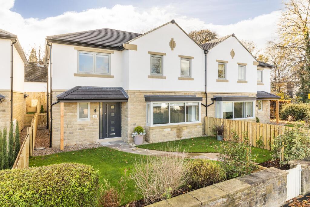 Main image of property: Skipton Road, Ilkley, UK, LS29