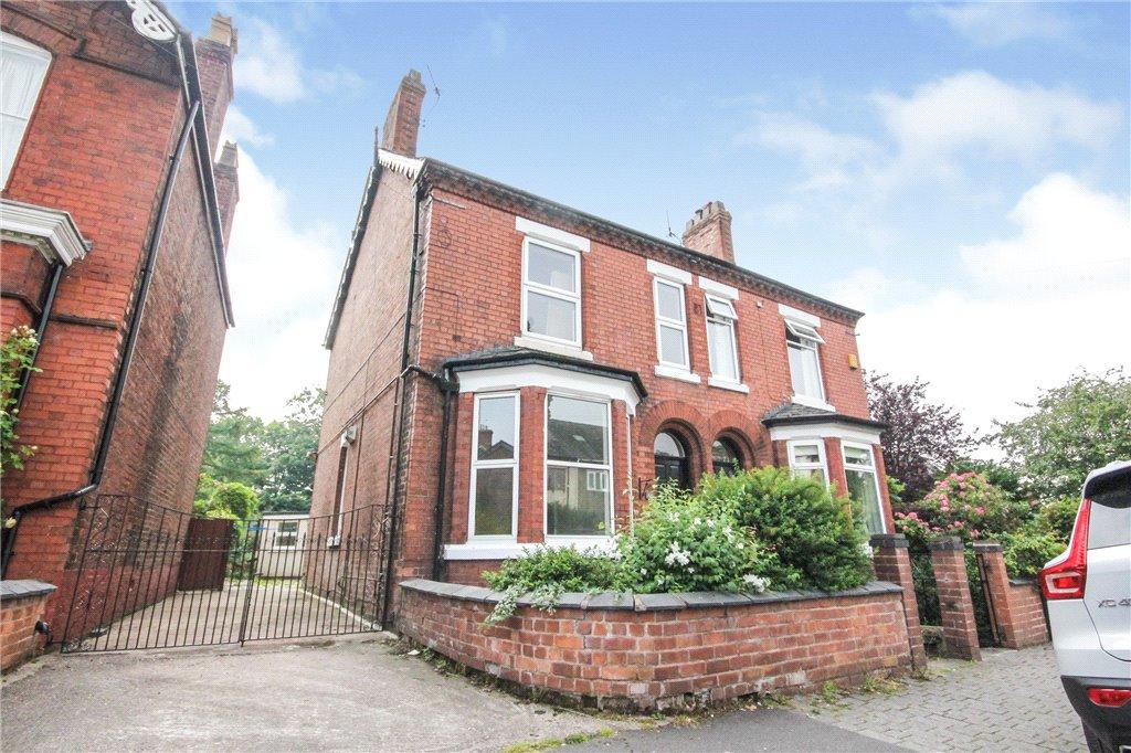 4 bedroom terraced house for sale in The Crescent, Northwich, Cheshire, CW9