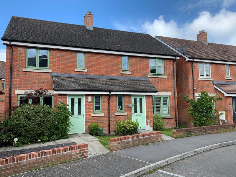 3 bedroom semidetached house for sale in Maple Road, Shaftesbury, SP7