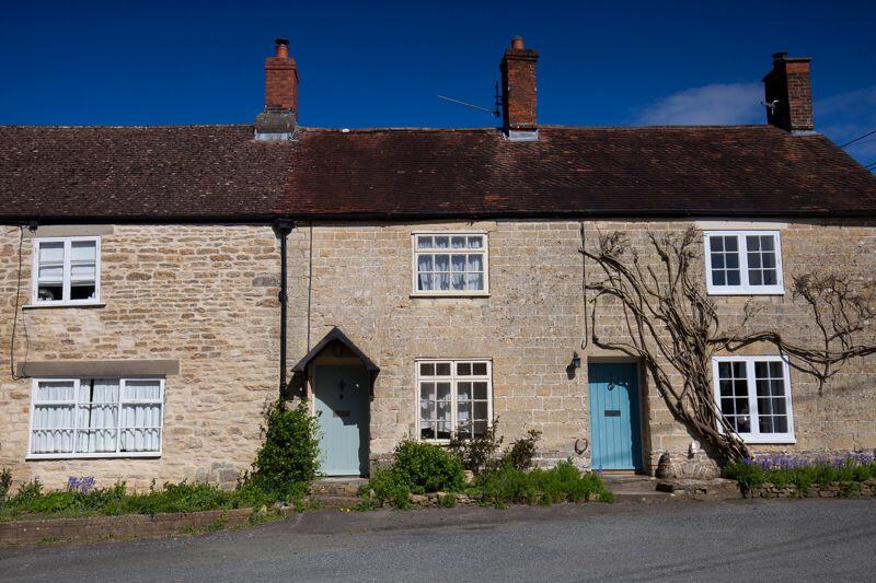 1 bedroom terraced house for sale in The Street, Stour Provost, SP8