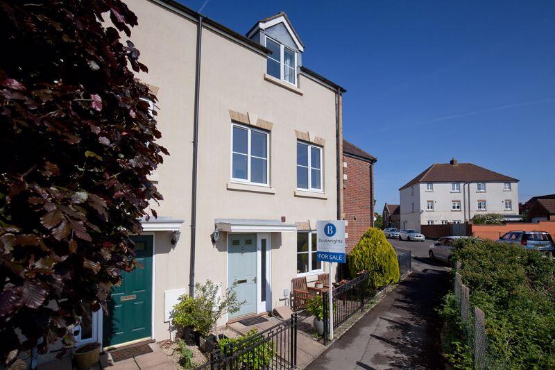 3 bedroom terraced house