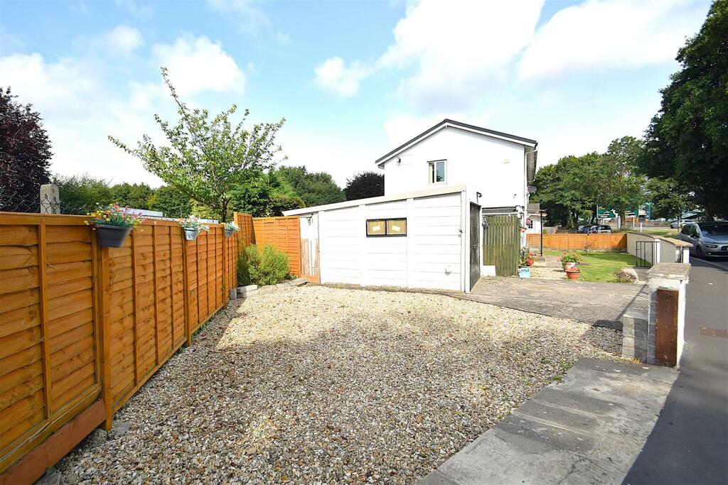 Additional property image - Portway, Avonmouth, Bristol