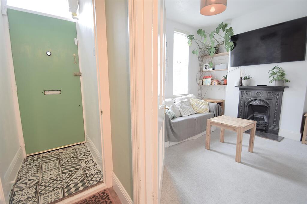Additional property image - Bradley Crescent, Shirehampton, Bristol