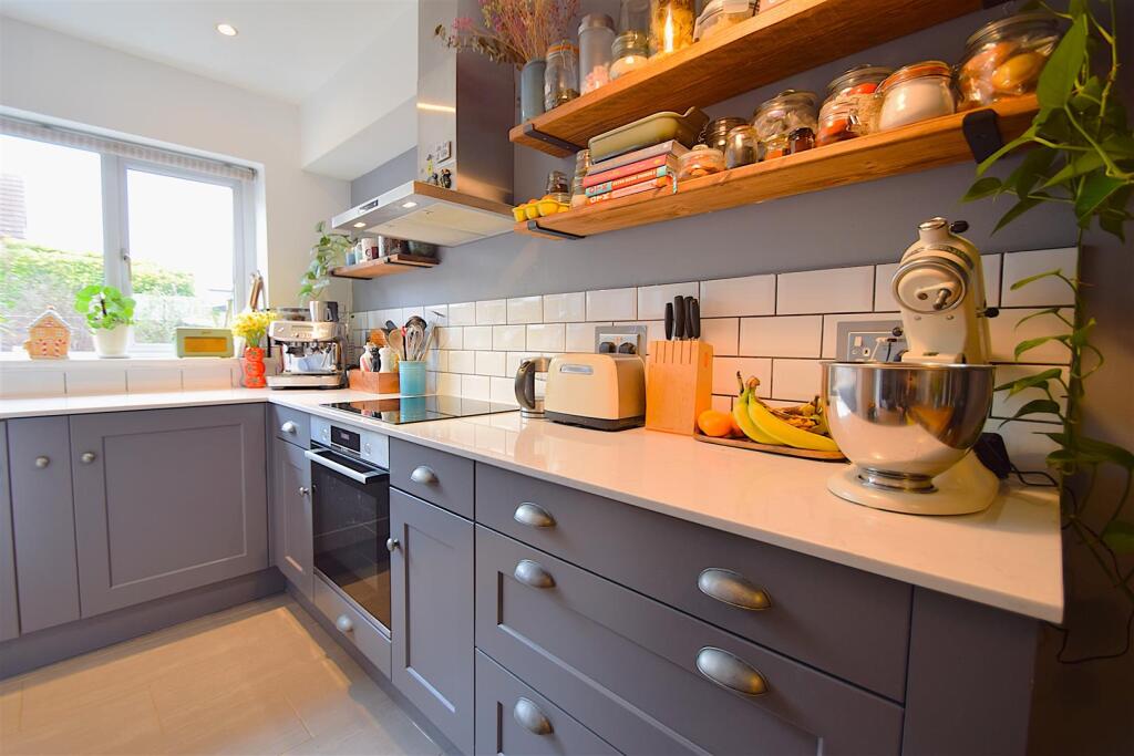 Additional property image - Bradley Crescent, Shirehampton, Bristol