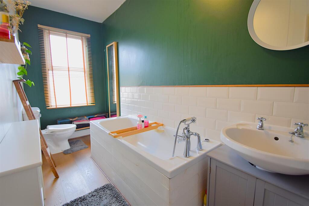 Additional property image - Bradley Crescent, Shirehampton, Bristol