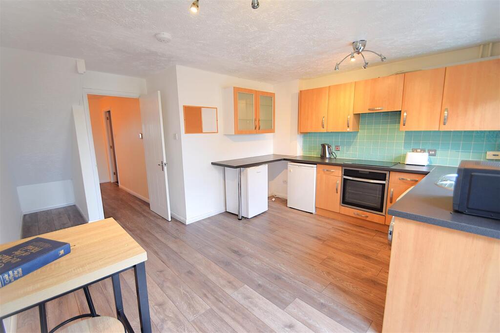 Additional property image - Station Road, Severn Beach