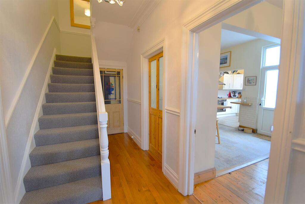 Additional property image - Old Barrow Hill, Shirehampton