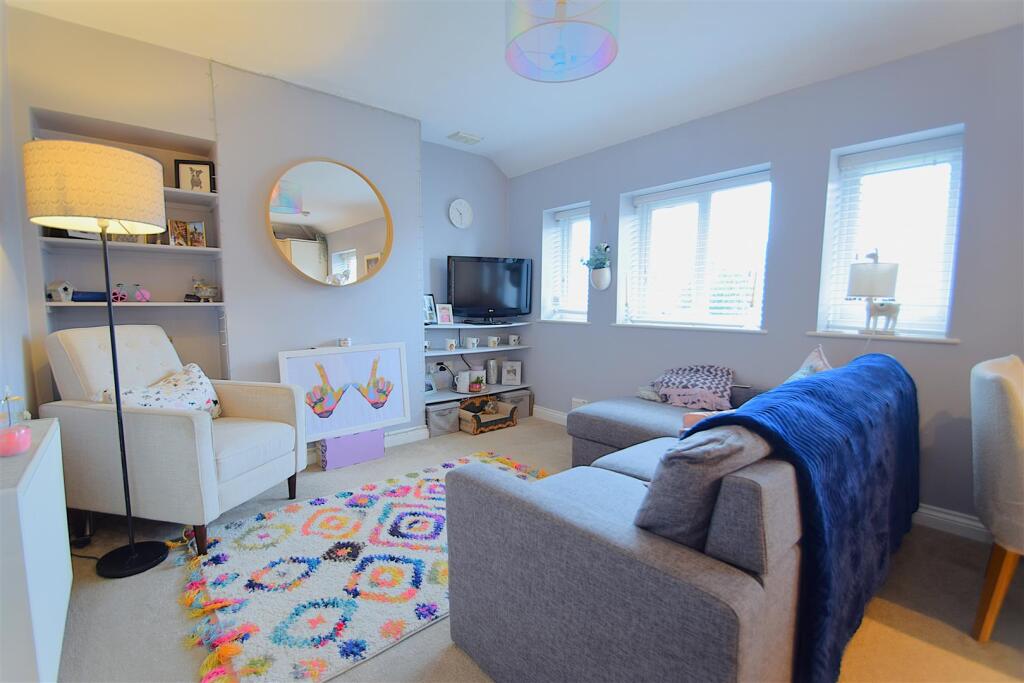 Additional property image - Shirehampton Road, Sea Mills, Bristol