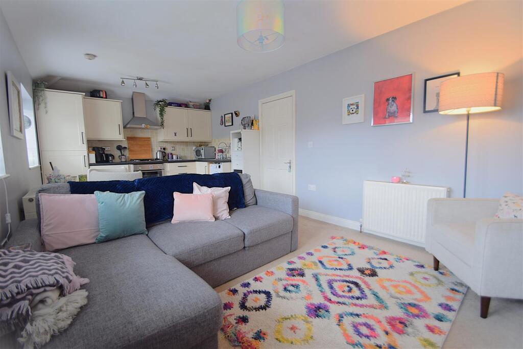 Additional property image - Shirehampton Road, Sea Mills, Bristol