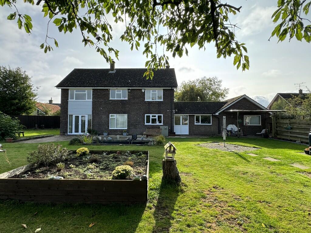 4 bedroom detached house for sale in The Street, Eyke, Woodbridge, IP12