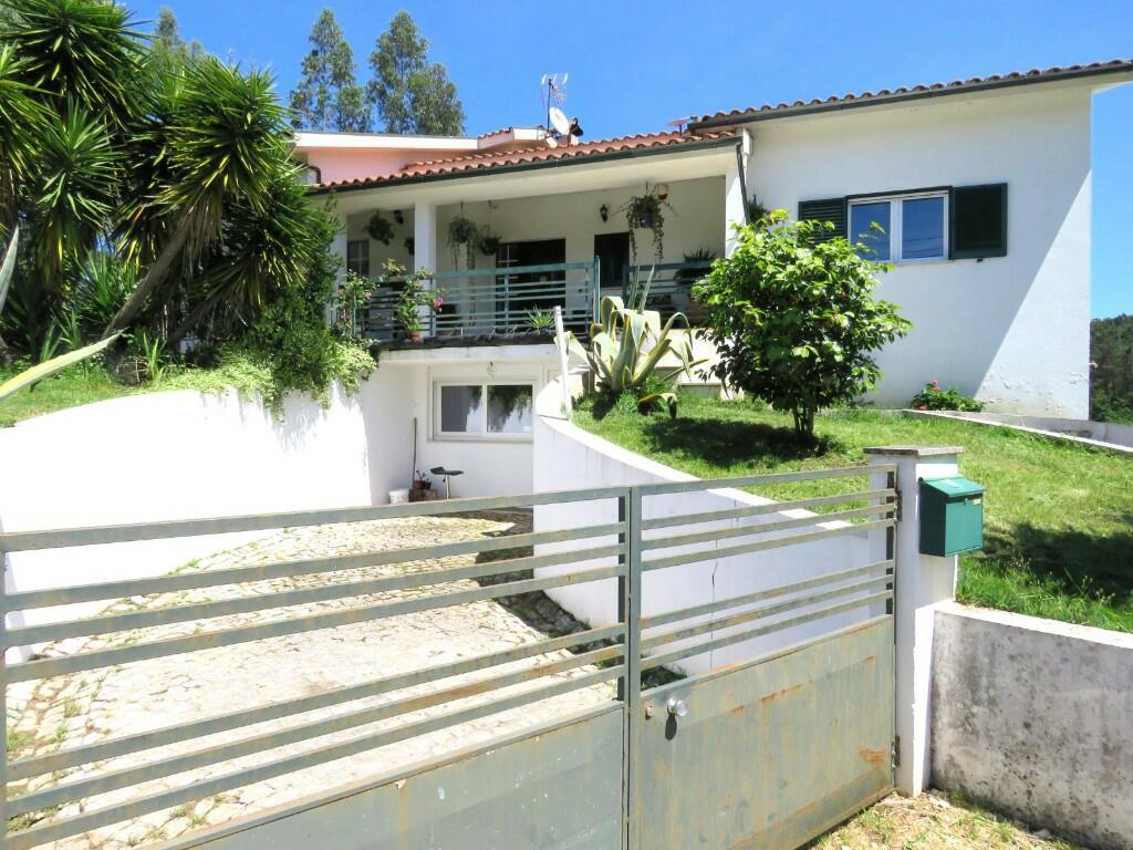6 bedroom detached house for sale in Miranda do Corvo, Beira Litoral