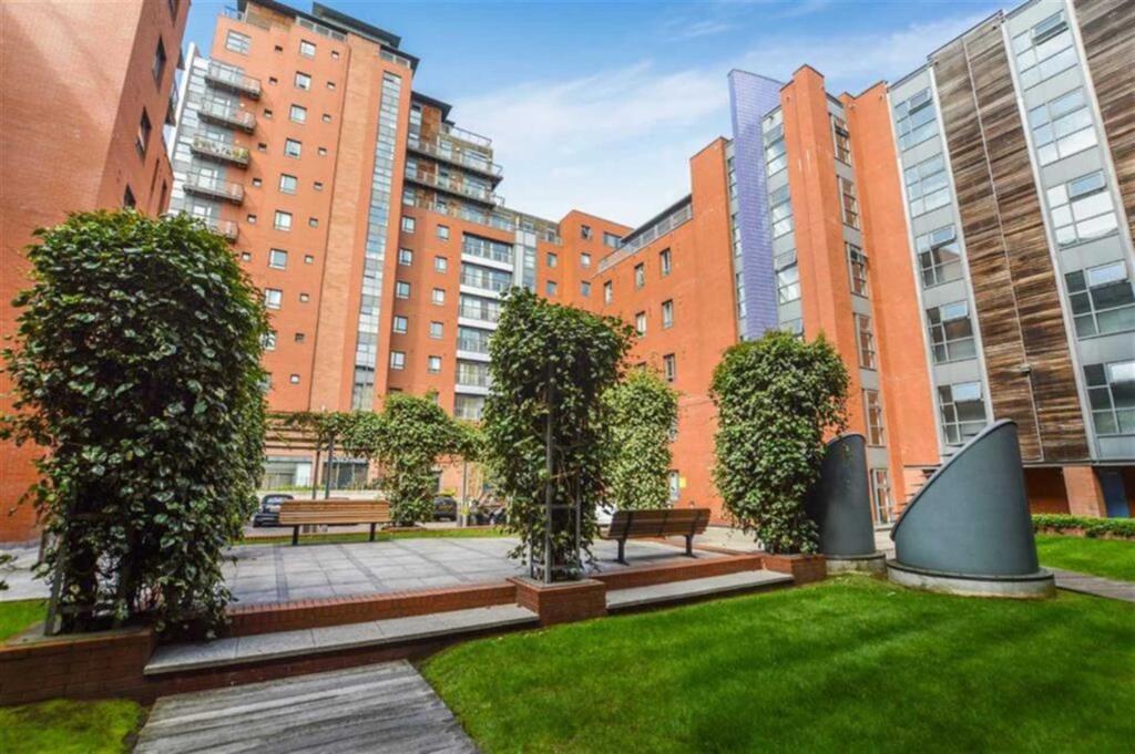 Main image of property: City Gate 2, 3 Blantyre Street, Castlefield, Manchester, M15 4EG