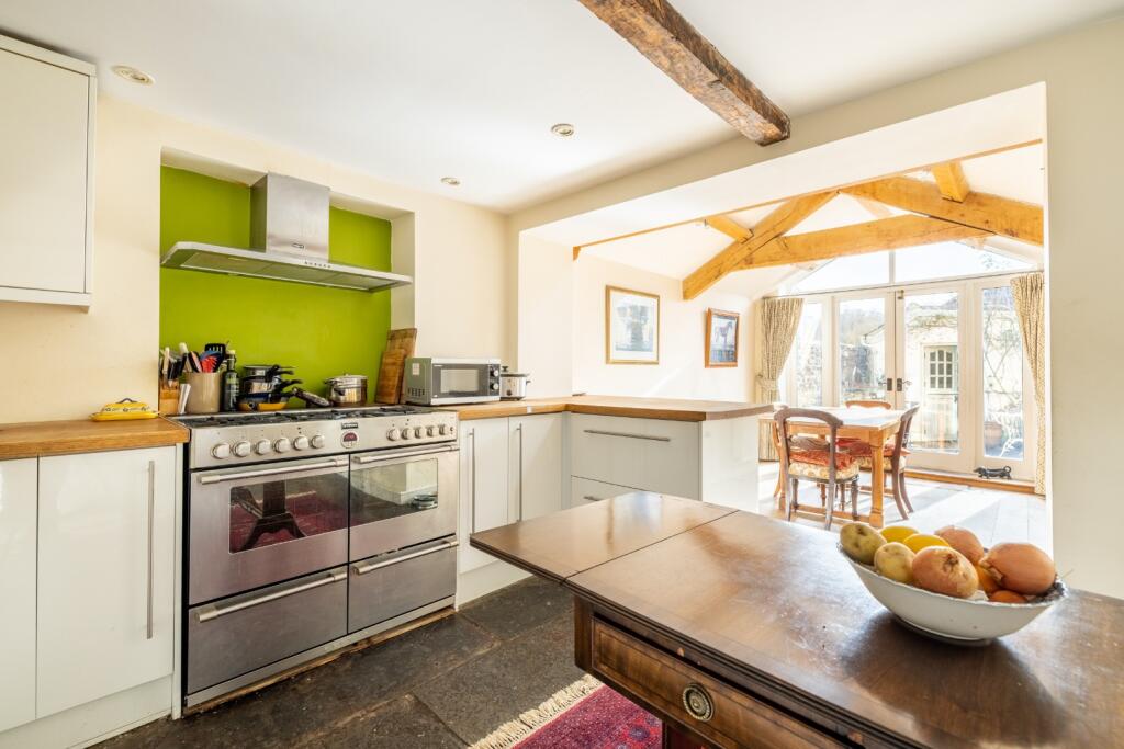 Additional property image - WELLS