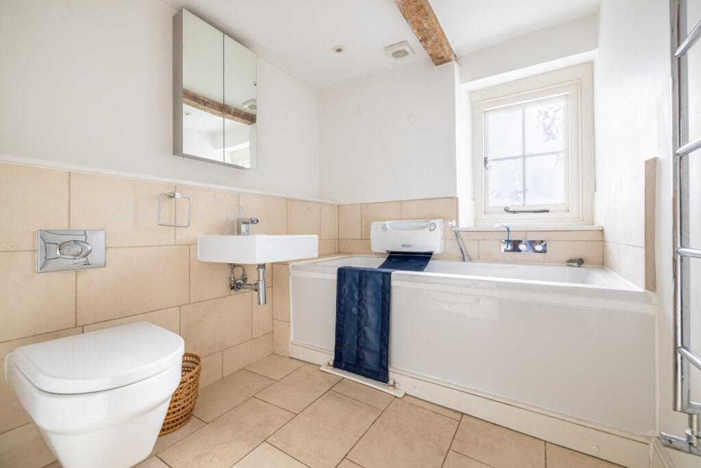 Additional property image - WELLS