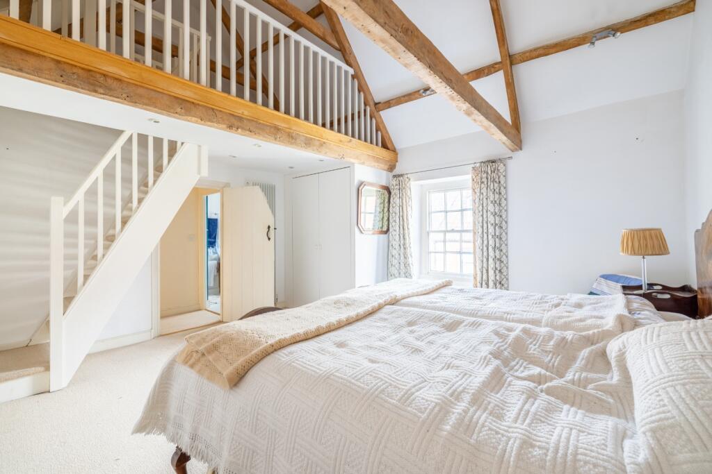 Additional property image - WELLS