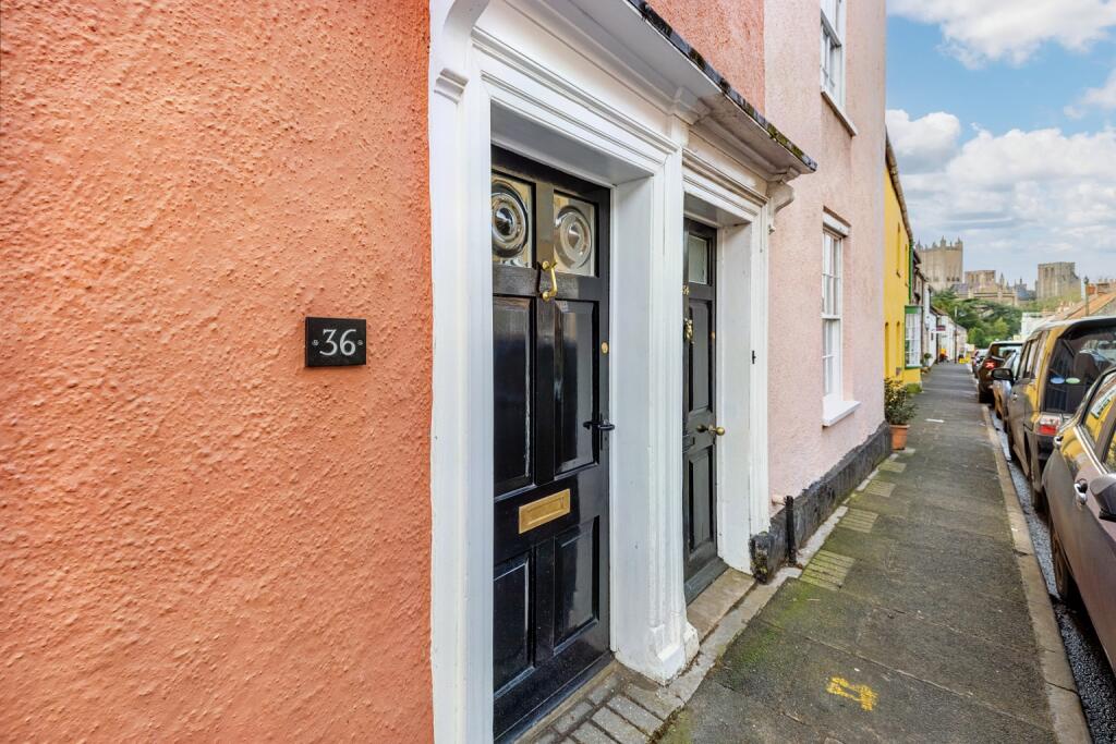 Additional property image - WELLS