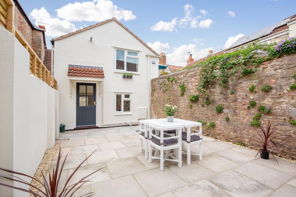 Additional image 3 of Central Wells