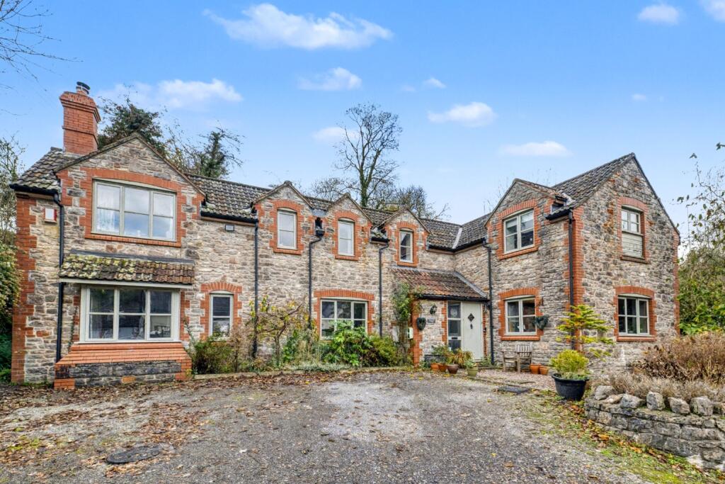 Main image of property: Gurney Slade between Wells and Bristol