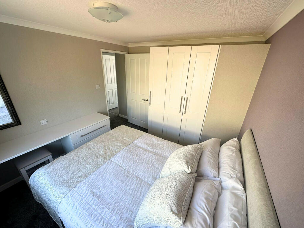 Additional property image - Chelmsford, Essex, CM3