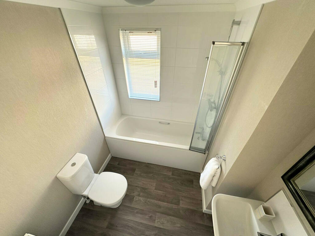 Additional property image - Chelmsford, Essex, CM3