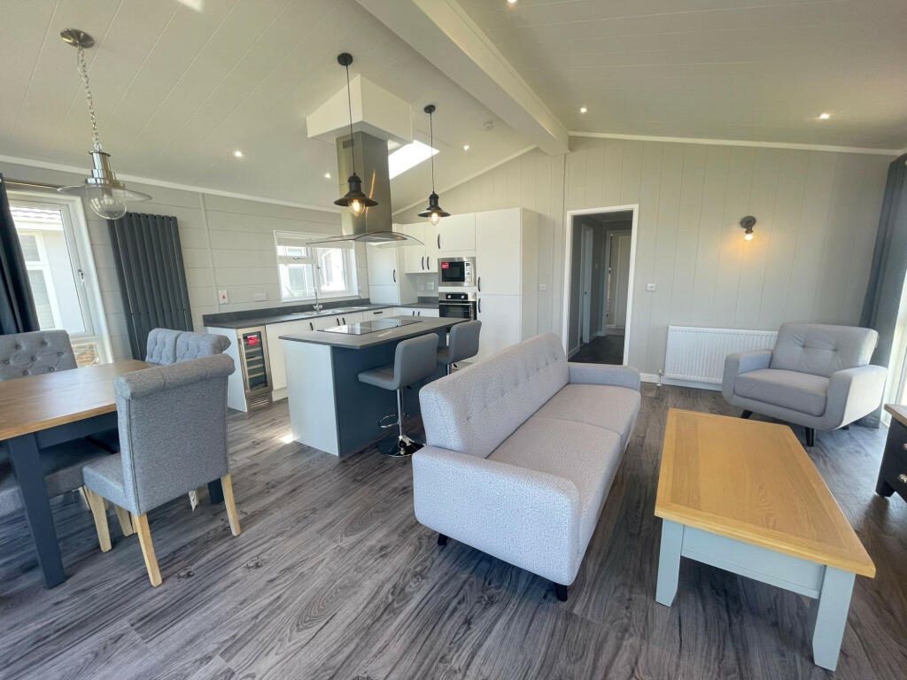 Additional property image - Whitstable, Kent, CT5