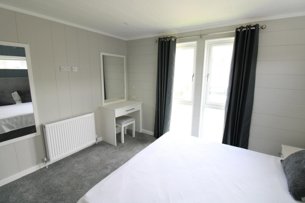 Additional property image - Whitstable, Kent, CT5
