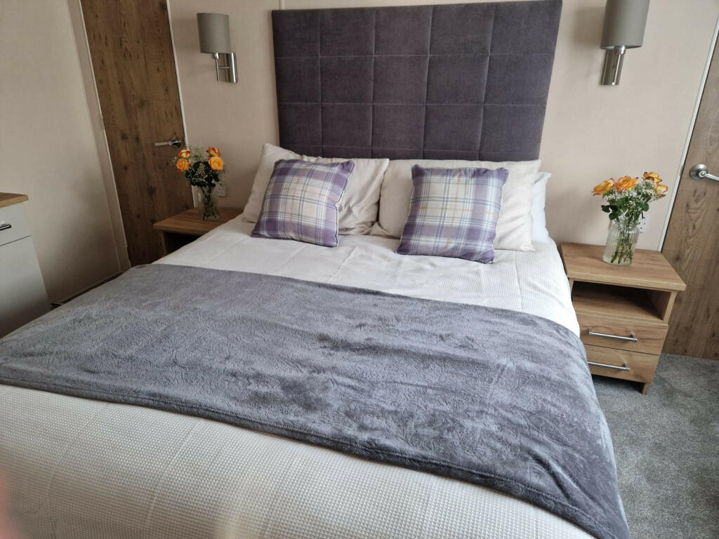 Additional property image - Colchester, Essex, CO7
