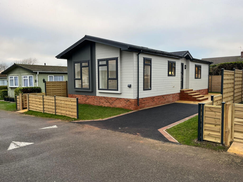 Main image of property: Totternhoe, Bedfordshire, LU6