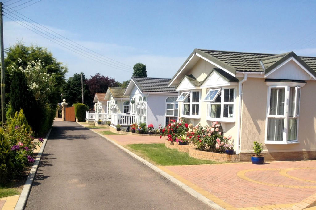 2 bedroom park home for sale in Tewkesbury, Gloucestershire, GL20