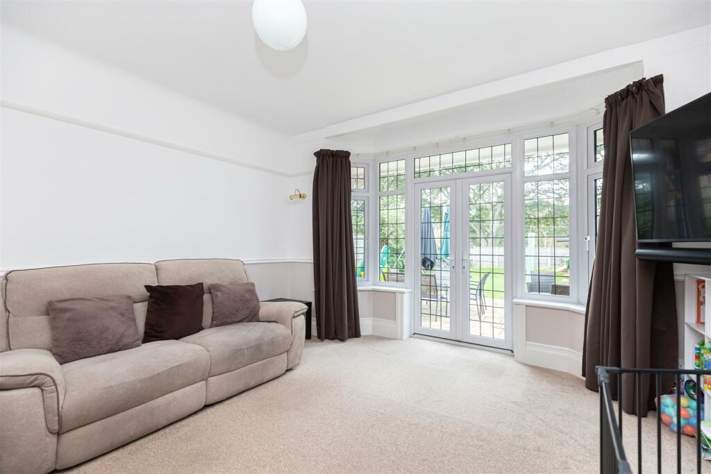 Additional property image - The Grove, Bournemouth