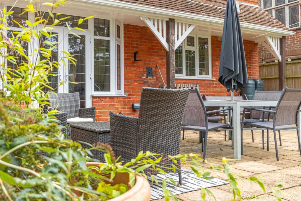 Additional property image - The Grove, Bournemouth