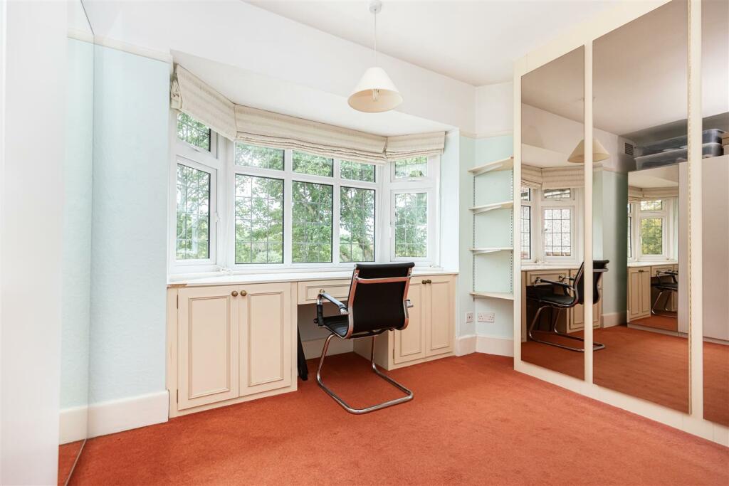 Additional property image - The Grove, Bournemouth