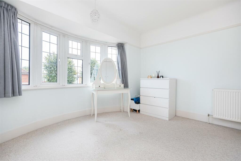 Additional property image - The Grove, Bournemouth