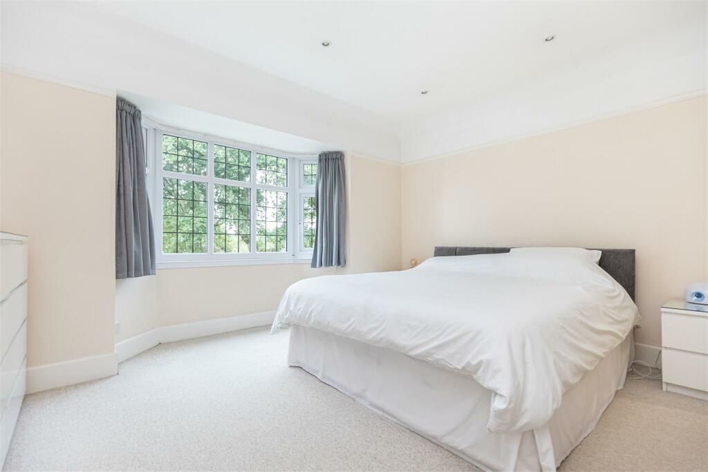 Additional property image - The Grove, Bournemouth