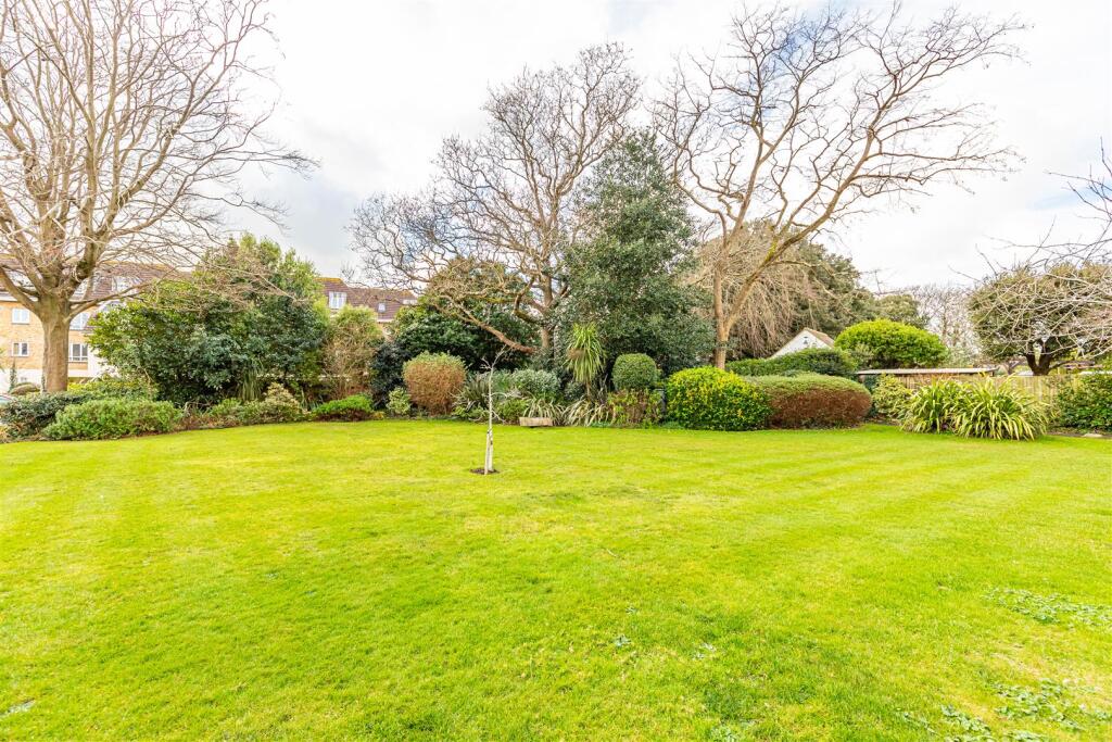 Additional property image - Stourwood Avenue, Bournemouth