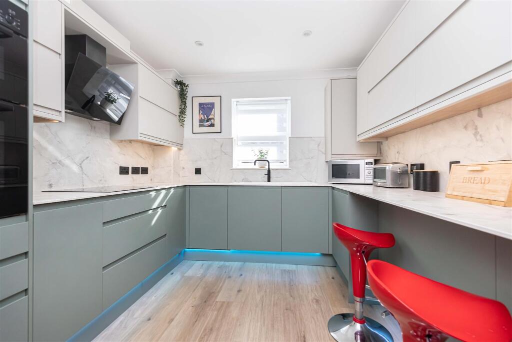 Main image of property: Cavendish Road, Bournemouth
