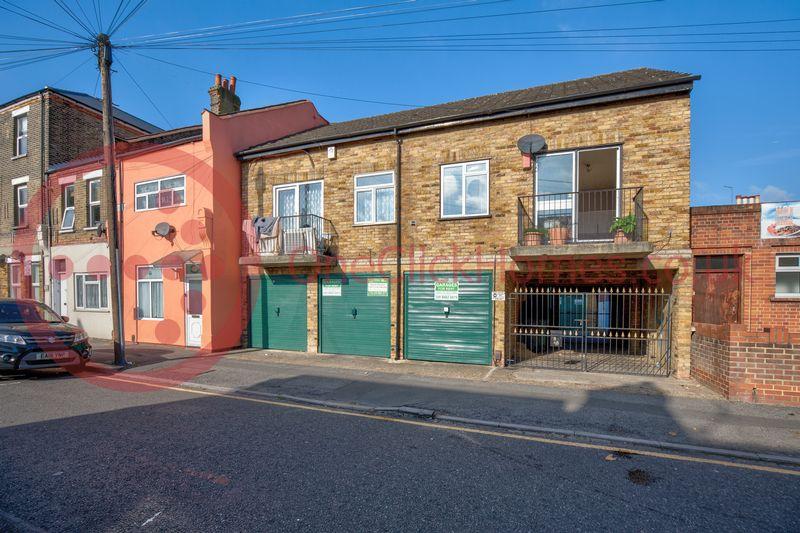 2 bedroom for sale in Boundary Road, WALTHAMSTOW, E17