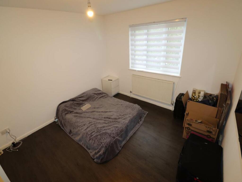 Additional property image - Tomsfield, Hatfield, Hertfordshire