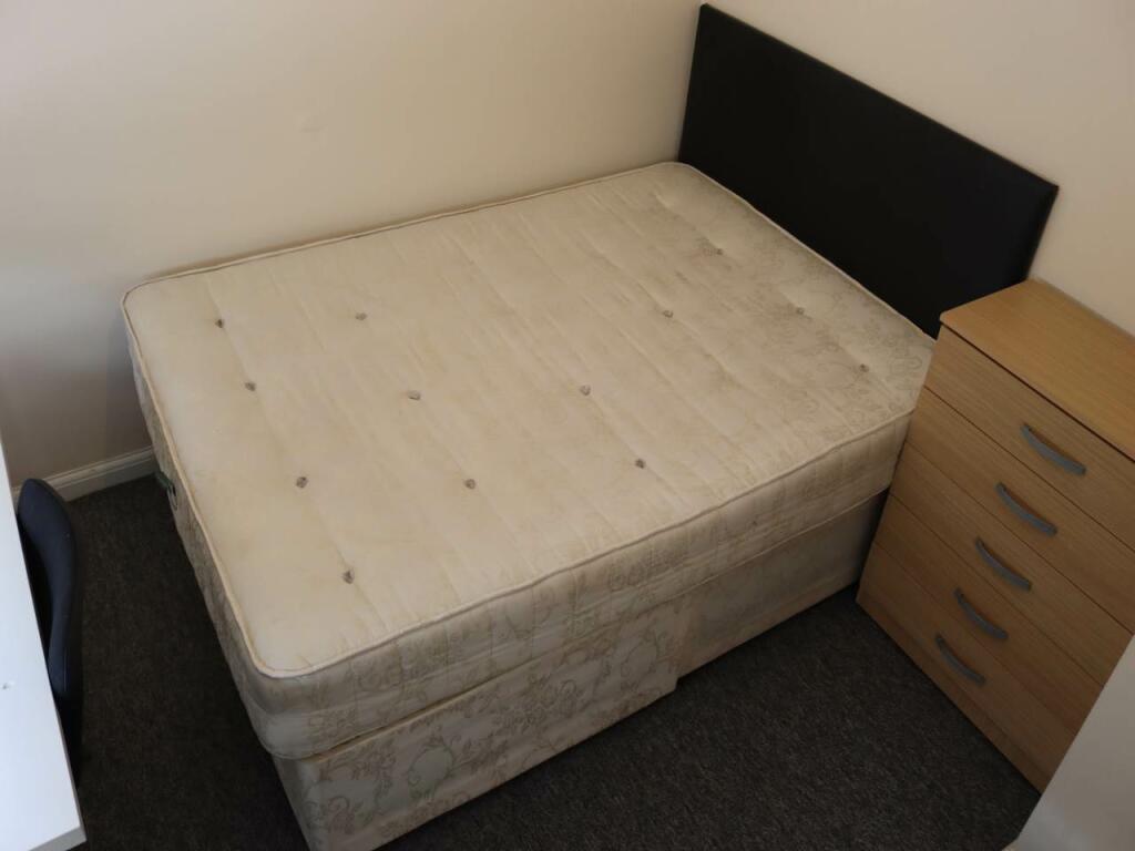 Additional property image - Mosquito Way, Hatfield, Herts
