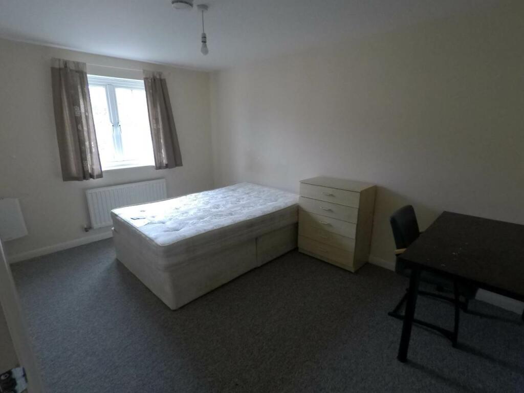 Additional property image - Richard Street, Hatfield, Hertfordshire