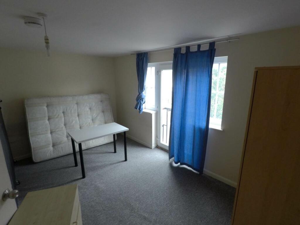 Additional property image - Richard Street, Hatfield, Hertfordshire