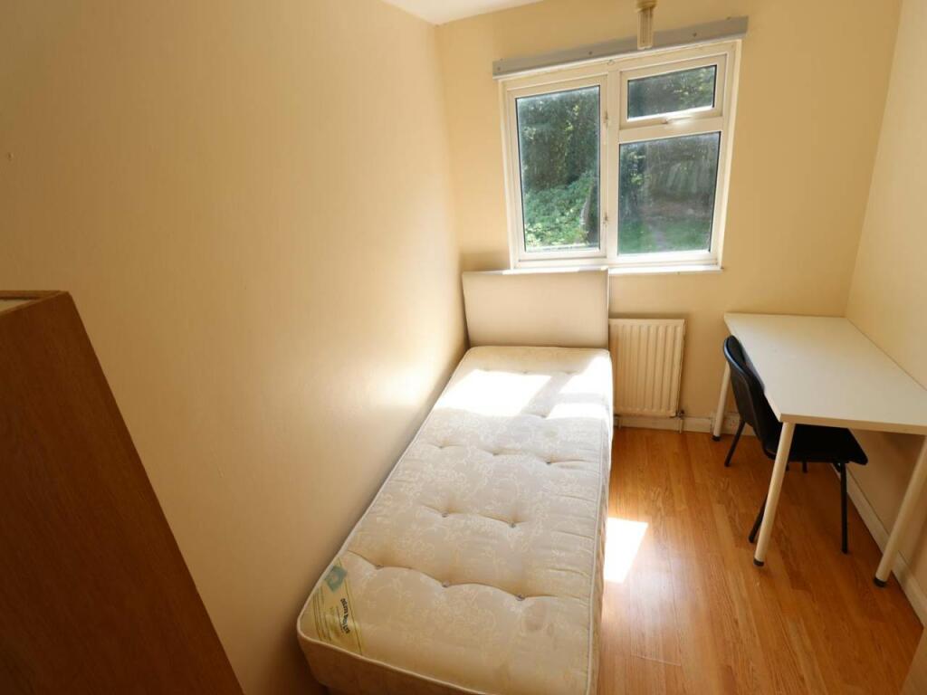 Additional property image - Fern Dells, Hatfield , Hertfordshire