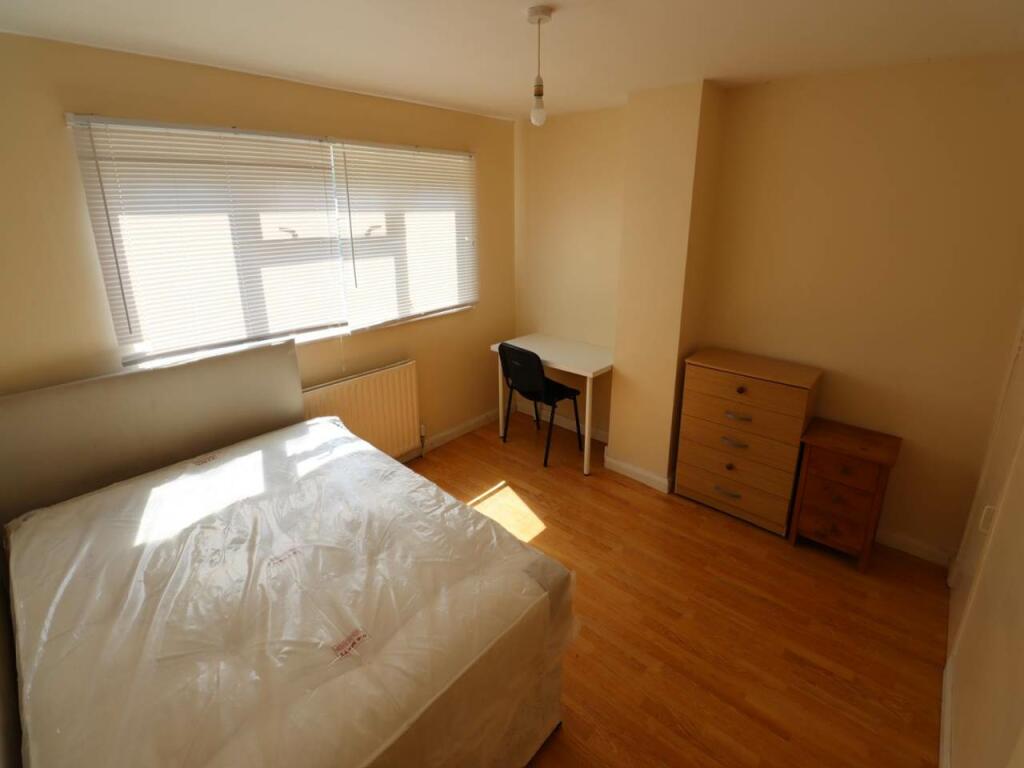 Additional property image - Fern Dells, Hatfield , Hertfordshire