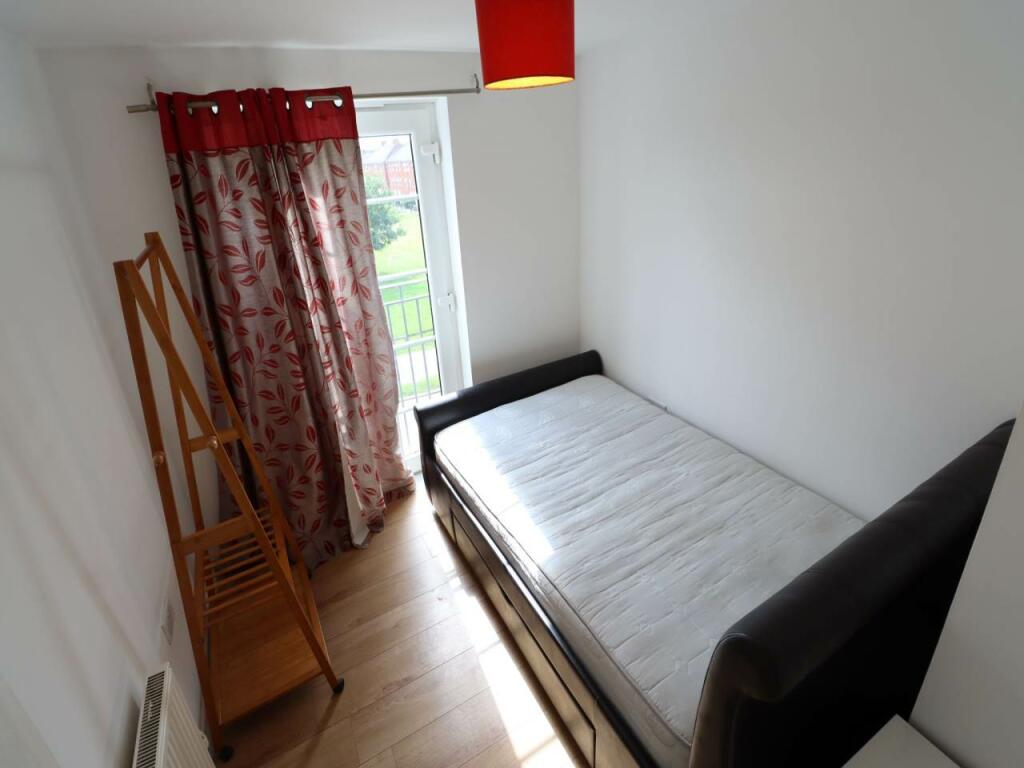 Additional property image - Walker Grove, Hatfield, Hertfordshire