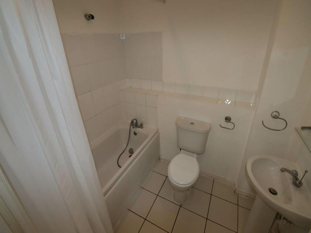 Additional property image - Walker Grove, Hatfield, Hertfordshire